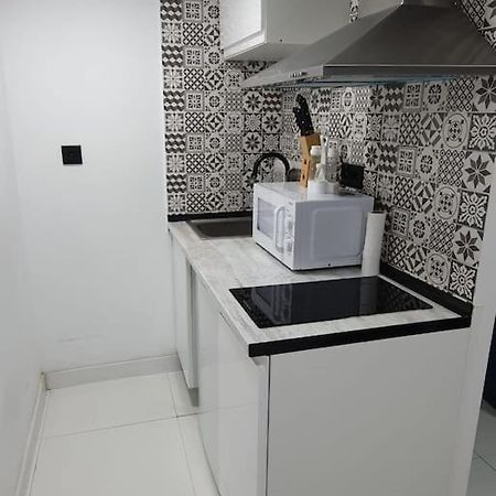 Coqueto Estudio En El Barrio De Las Letras De Madrid Ngoại thất bức ảnh